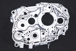 CBF系列 摩托車發(fā)動機箱體、邊蓋